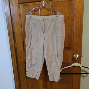 Rafaella Sport Classic Beige Capri Pants